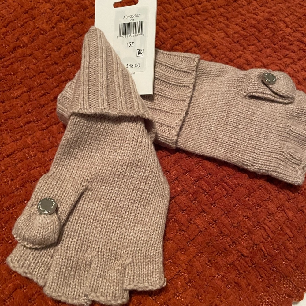 Calvin Klein gloves